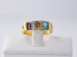 YGR 04 - 14 Kt Gold Ring with Diamonds + Ceylon Stones