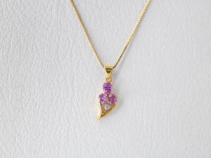 YGP 12 - 14 KT GOLD PENDANT with Pink Sapphire & Diamonds