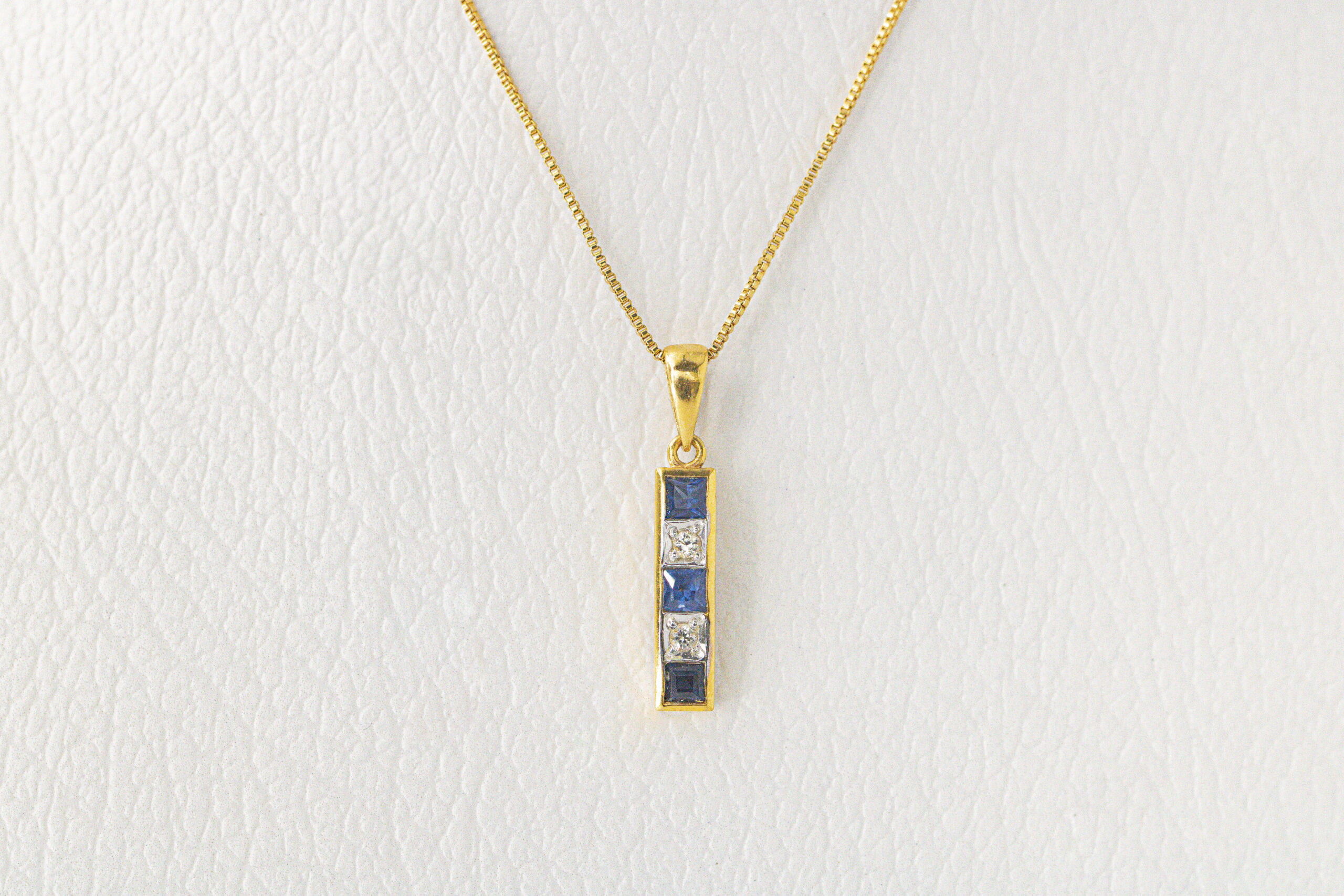 YGP 09 - 22 KT Gold Pendant with Blue Sapphires & Diamonds