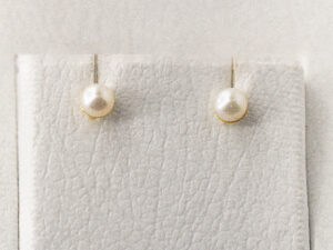 YGE 37 - 14 KT Gold Ear Ring with Pearls