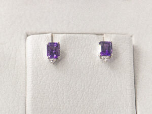 WGE 25 - 9 KT White Gold Ear Ring with Amethyst & White Sapphire
