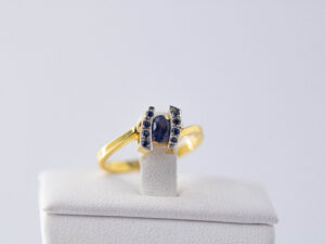 YGR 20 - 14 KT Gold Ring with Blue Sapphires